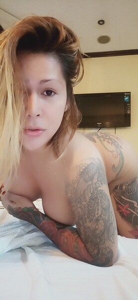 Live sex webcam photo for QUEENBUBBLEBUTT33 #2451278