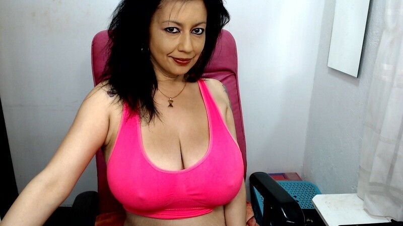 Live sex webcam photo for Evelynxlatin #6071664