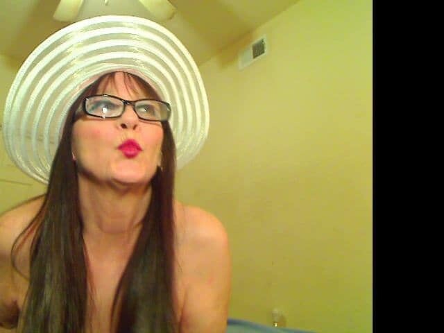 Live sex webcam photo for Cindy2SuckNow #6122758