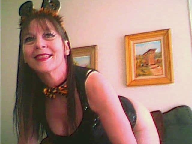Live sex webcam photo for Cindy2SuckNow #6122775