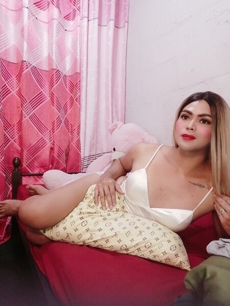 Live sex webcam photo for GoddessRhain #5878408