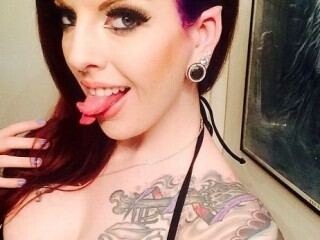 Live sex webcam photo for Penny_Poison #5973237