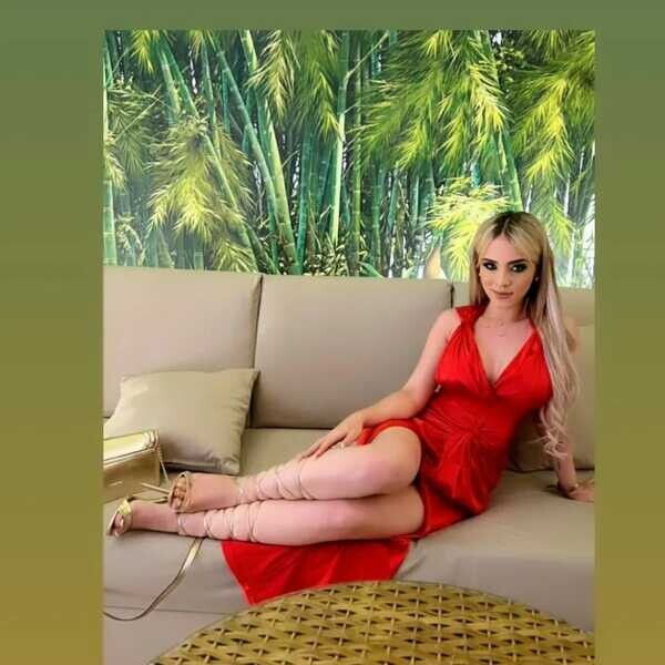 Live sex webcam photo for AbbyBlake #3799599
