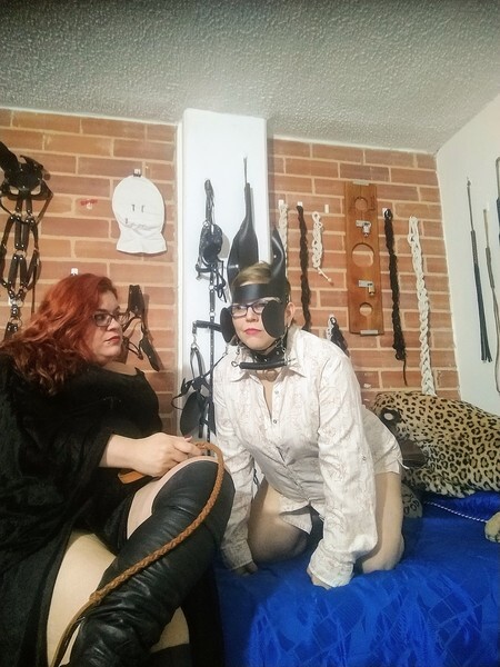 Live sex webcam photo for mistressmara_sumleah_bdsm #1755070