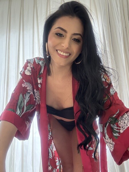 Live sex webcam photo for RosaliaSuarez #6922652
