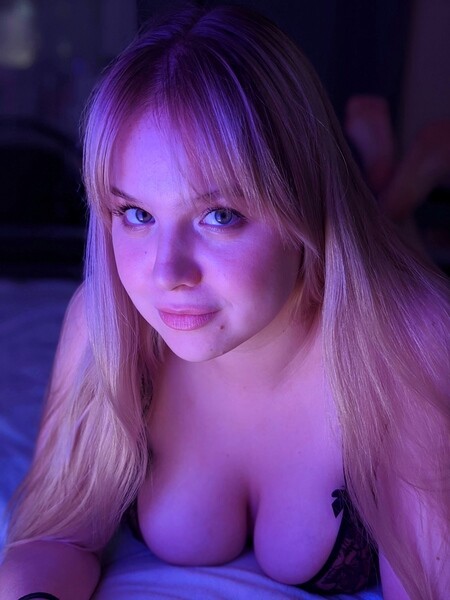 Live sex webcam photo for EvaBreast #1688003