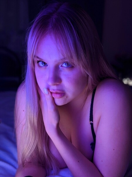 Live sex webcam photo for EvaBreast #1688001