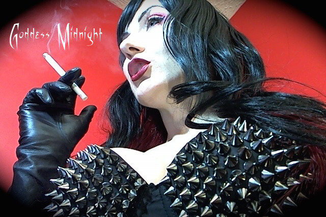 Live sex webcam photo for GoddessMidnight #6210944