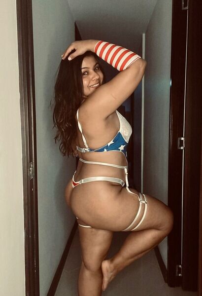Live sex webcam photo for miadanielsss #6348898