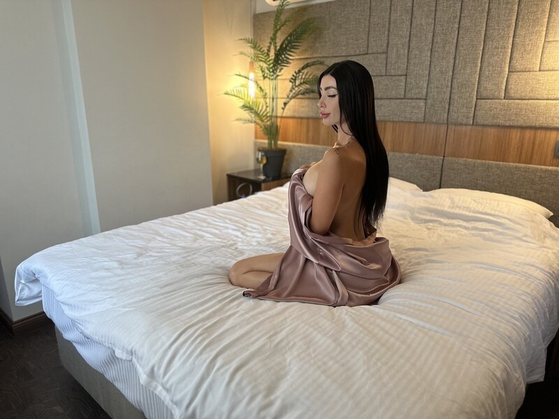 Live sex webcam photo for MissMilaniya #6465591