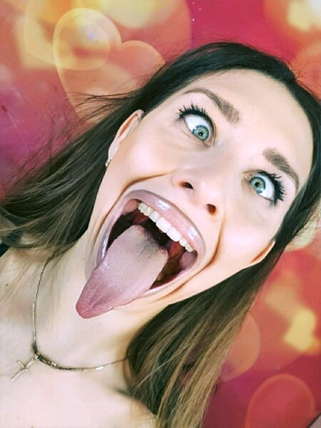 Live sex webcam photo for LadyAgata #6090374