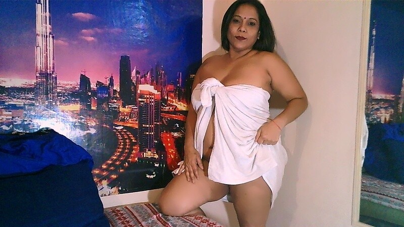 Live sex webcam photo for FancyIndian #6201431