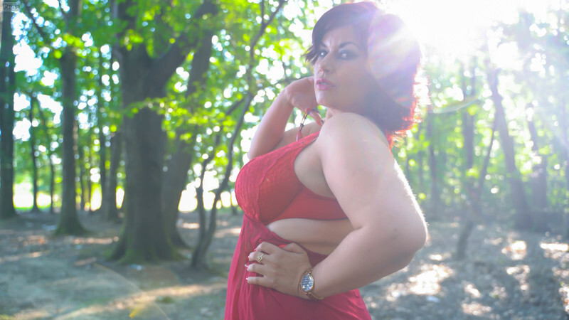 Live sex webcam photo for HellenMoon #2438930