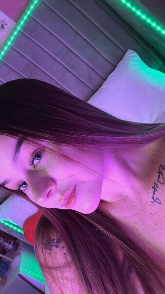 Live sex webcam photo for LiaSanderss #5579655