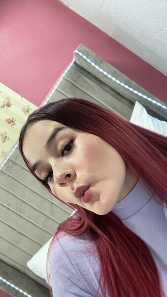 Live sex webcam photo for LiaSanderss #5572390