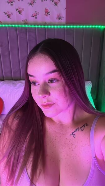 Live sex webcam photo for LiaSanderss #5579656