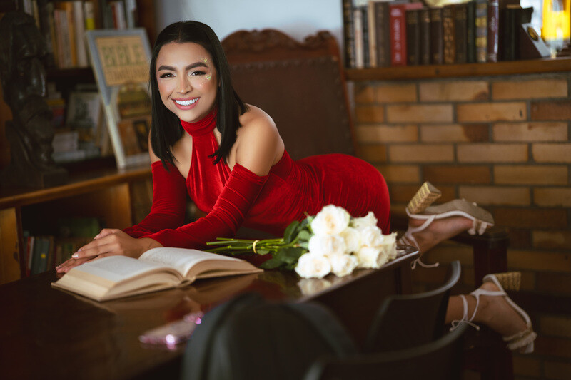 Live sex webcam photo for SaraSstonee #6999422