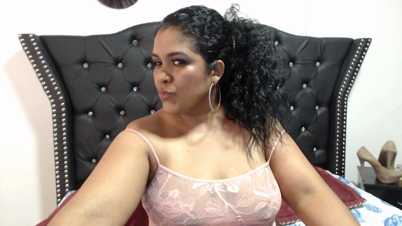 Live sex webcam photo for DevoraBlack #2169932