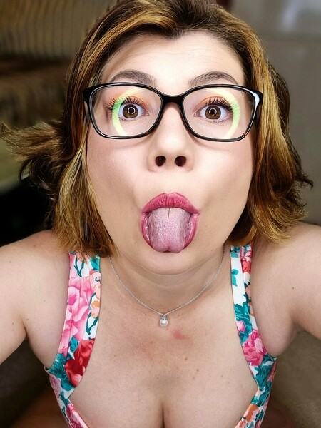 Live sex webcam photo for MistyKnight #2437070