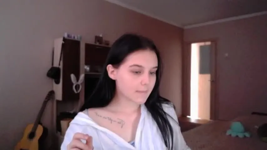 Live sex webcam photo for _anastaisha_