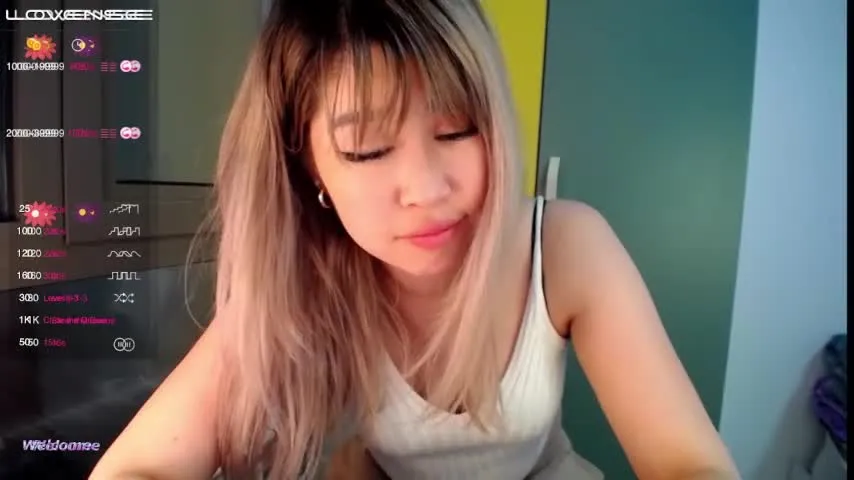 Live sex webcam photo for _mia_kim