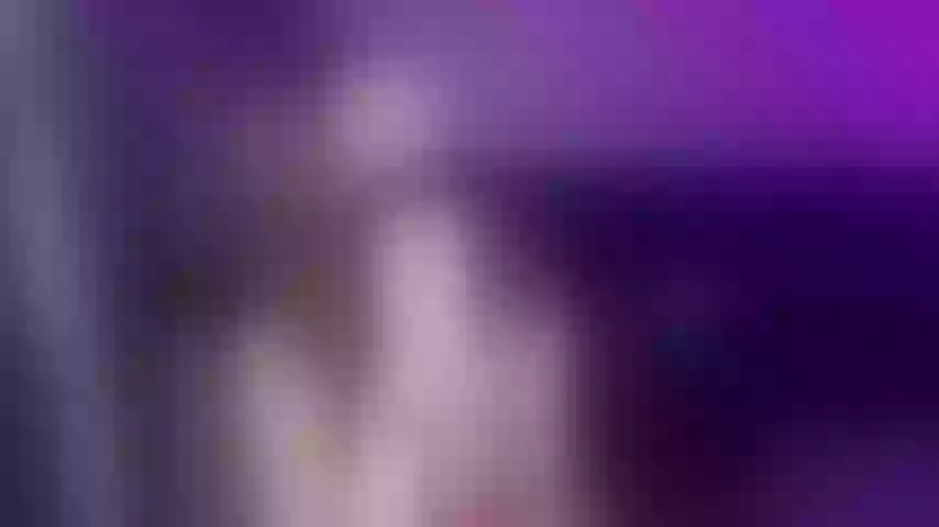 Live sex webcam photo for a_maze_d