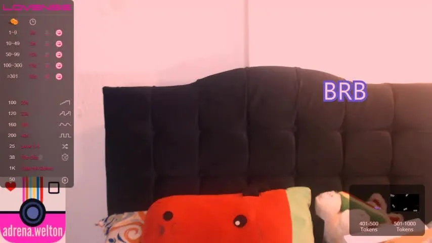 Live sex webcam photo for adrena_10