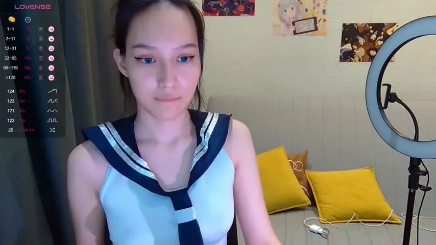 Live sex webcam photo for alllinaeve