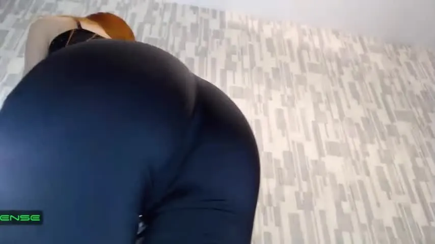 Live sex webcam photo for annete_miller