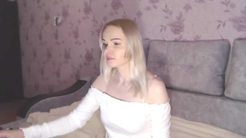 Live sex webcam photo for annett