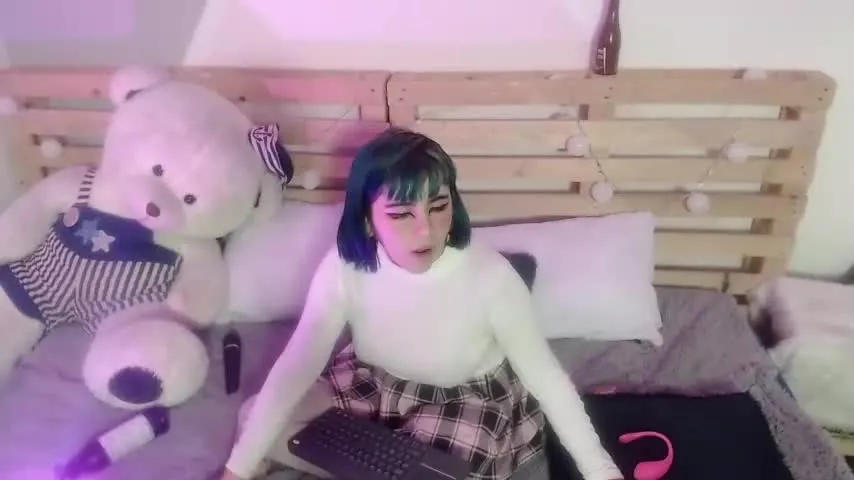 Live sex webcam photo for annie_snow_