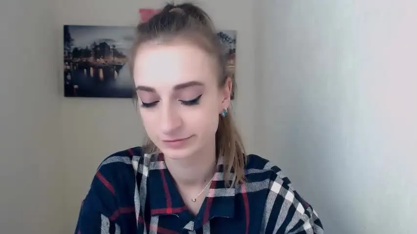 Live sex webcam photo for asia_m