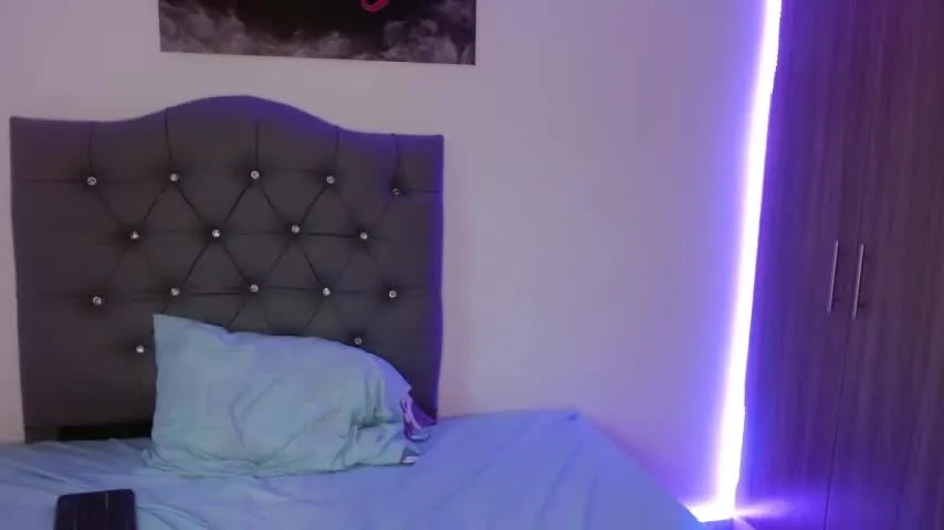 Live sex webcam photo for barbara_regil69