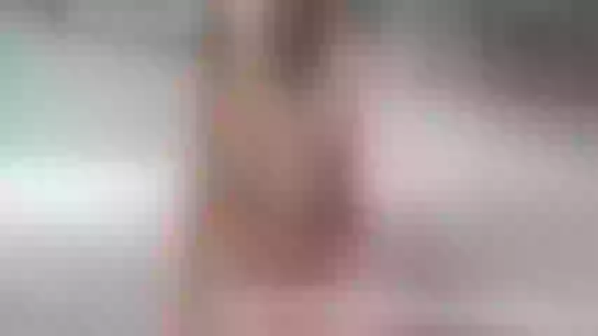 Live sex webcam photo for bella_hot77