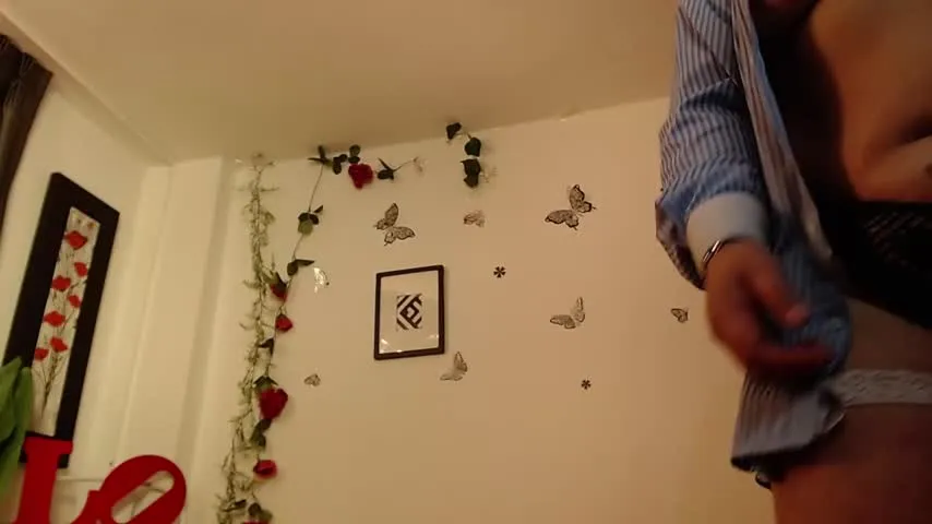 Live sex webcam photo for blue_amatista
