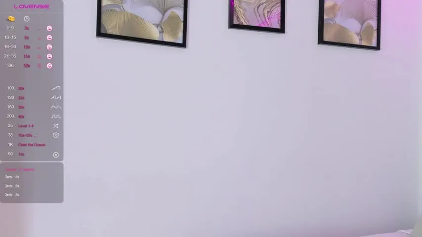 Live sex webcam photo for camilamonroee