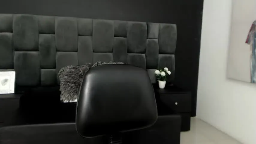 Live sex webcam photo for caromoore_