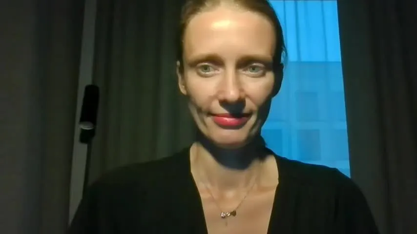 Live sex webcam photo for celesteflirty