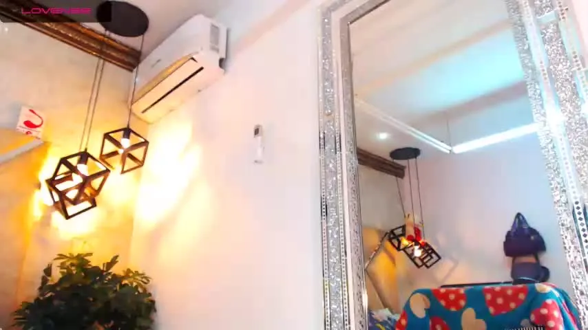 Live sex webcam photo for cock_monster_black