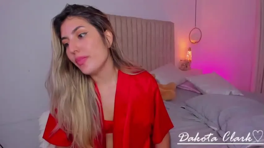 Live sex webcam photo for dakota_clark