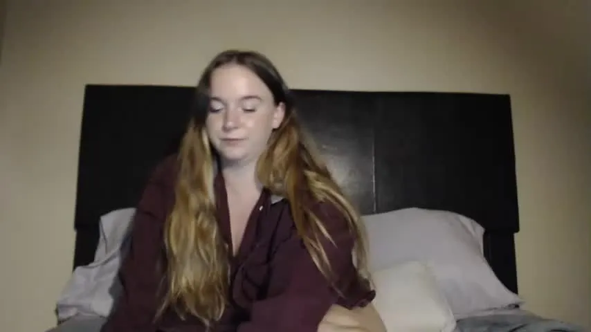 Live sex webcam photo for darkmoonbb