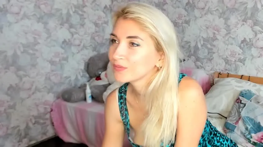 Live sex webcam photo for devochca_is_ada