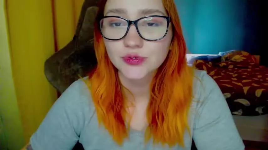 Live sex webcam photo for emmy_sunshine