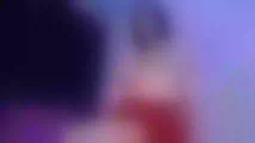 Live sex webcam photo for emybeecker