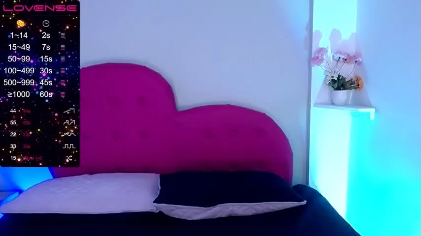 Live sex webcam photo for eva_sanderslee