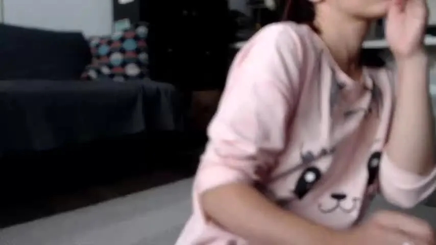 Live sex webcam photo for foxmoony