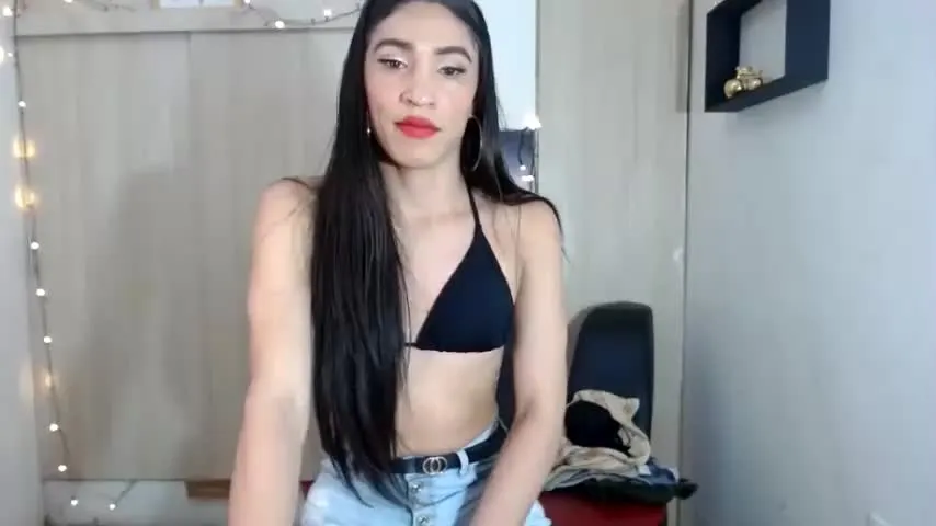 Live sex webcam photo for girlhot_tss