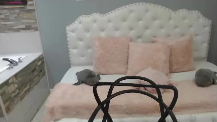 Live sex webcam photo for hanagarcia