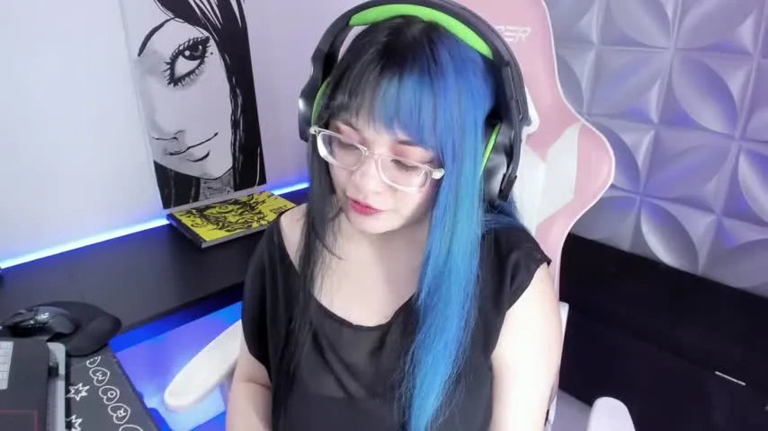 Live sex webcam photo for hikaru_arimura