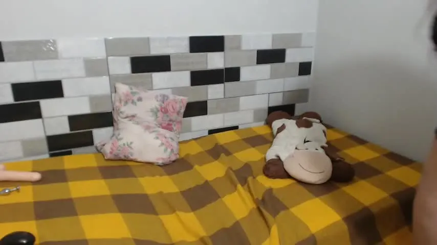 Live sex webcam photo for julieta_lopezo
